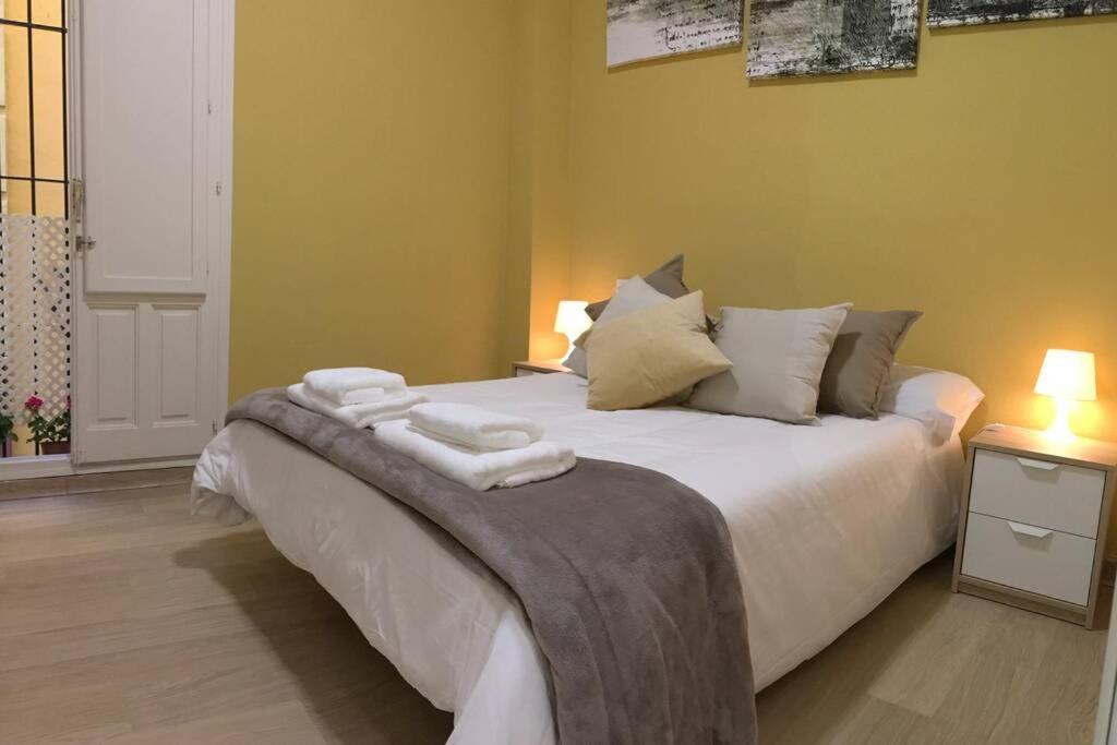 Cozy And Well Located Apartment In The Center Of Sevilla Exterior foto